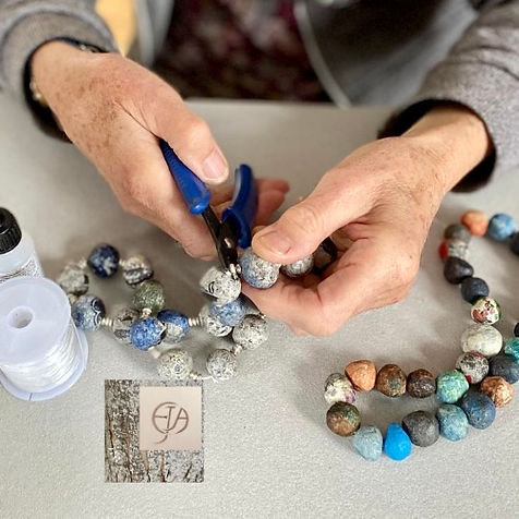 workshop - hands making