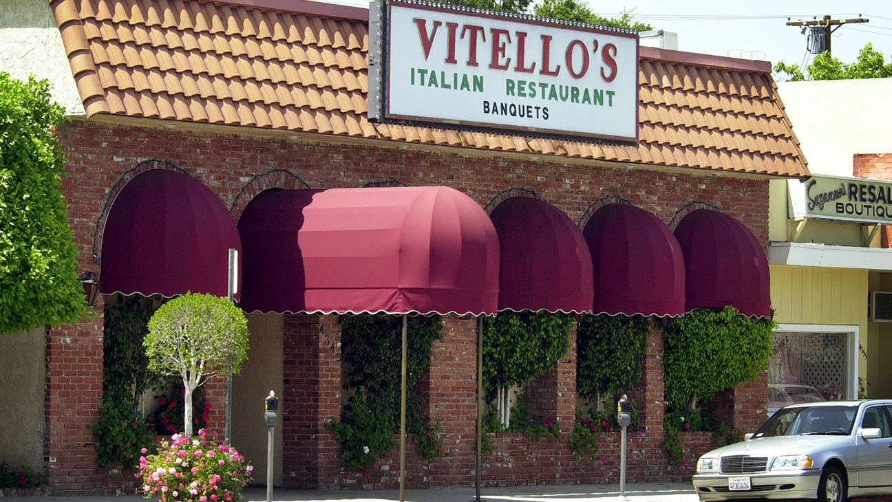 Vitellos Storefront - David McNew - Newsmakers - The Hollywood Reporter