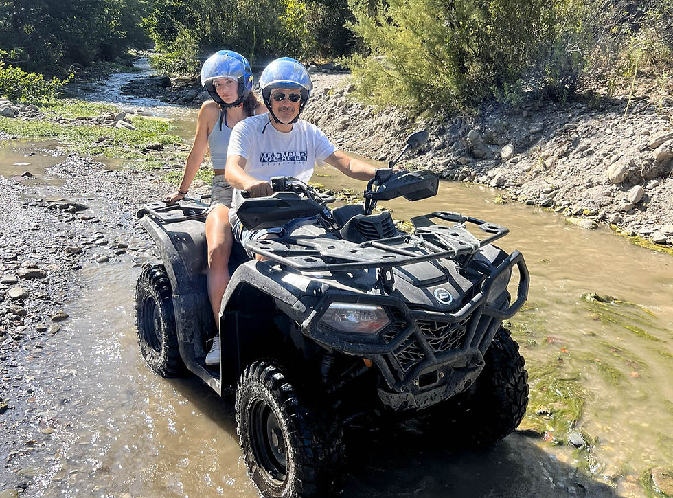 Tour in quad all'Alcantara
