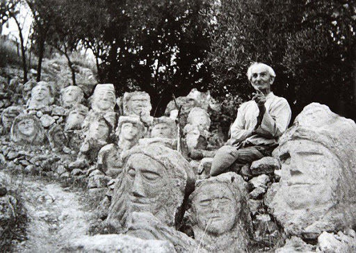 Il Giardino Incantato di Sciacca, foto antica con Filippo Bentivegna