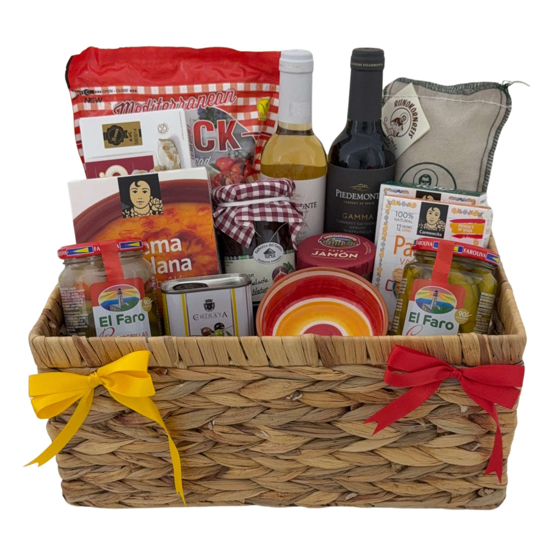 Spanischer Präsentkorb mit Rotwein, Weißwein, Paella Reis, Tapas Spezialitäten und süßen spanischen Klassikern.