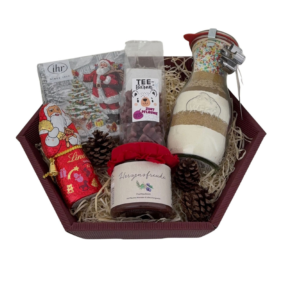 Präsentkorb Herzensfreude mit Backmischung Teebären Fruchtaufstrich Lindt Weihnachtsmann und Deko als Weihnachtsgeschenk
