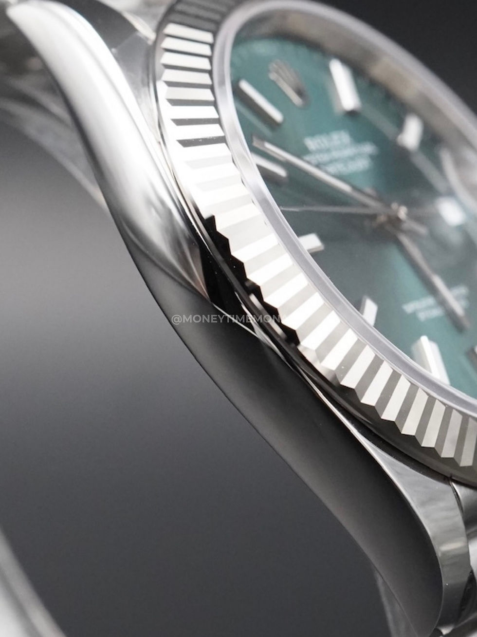 Miniature : ROLEX DATEJUST 41 VERT MENTHE (126334) - 10/2026 NEW FULL SET