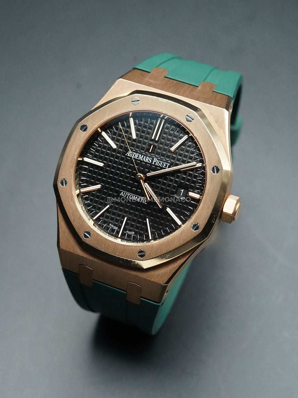 Thumbnail: AUDEMARS PIGUET ROYAL OAK SELFWINDING (15400OR) - 2014 FULL SET