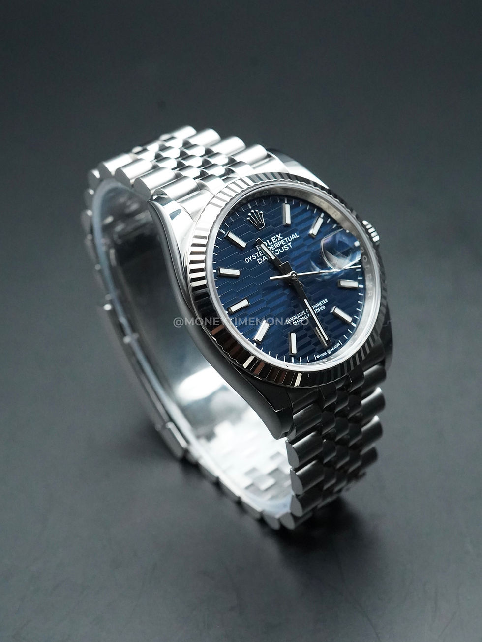 Miniature : ROLEX DATEJUST 36 BLEU MOTIF (126234) - 2022 LIKE NEW FULL SET