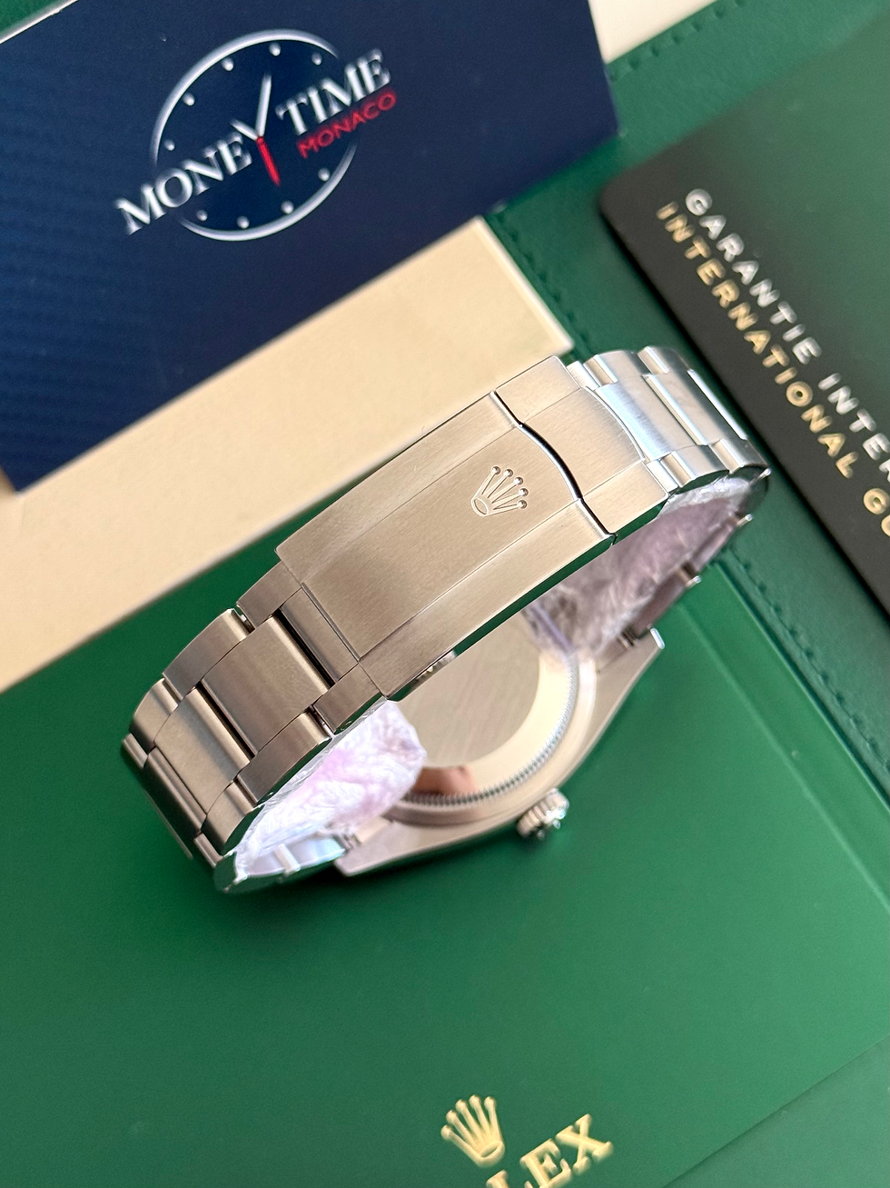 Thumbnail: ROLEX OYSTER PERPETUAL 36 NOIR VIF (126000) - 12/2024 NEW FULL SET