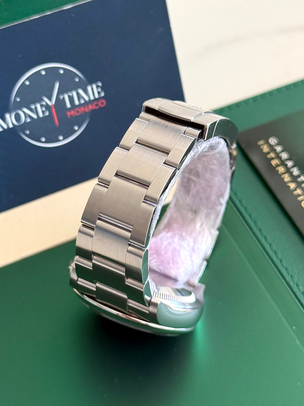 Thumbnail: ROLEX OYSTER PERPETUAL 36 NOIR VIF (126000) - 12/2024 NEW FULL SET