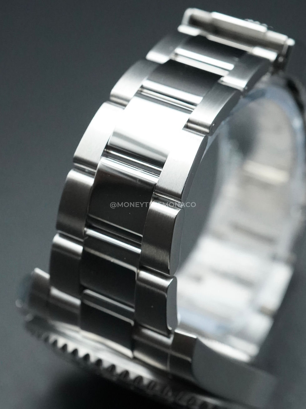Thumbnail: ROLEX GMT-MASTER II BRUCE WAYNE OYSTER (126710GRNR) - 2024 LIKE NEW FULL