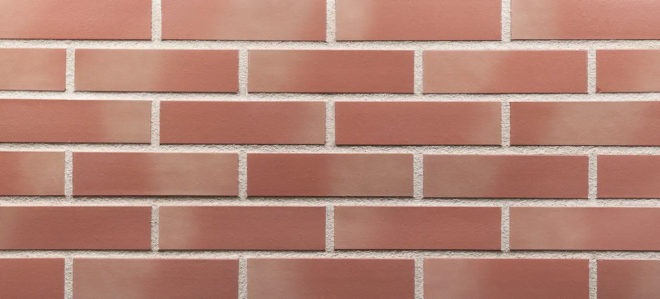 Sunny Shore King size thin brick veneer featuring warm coral-red hues with subtle tonal variation