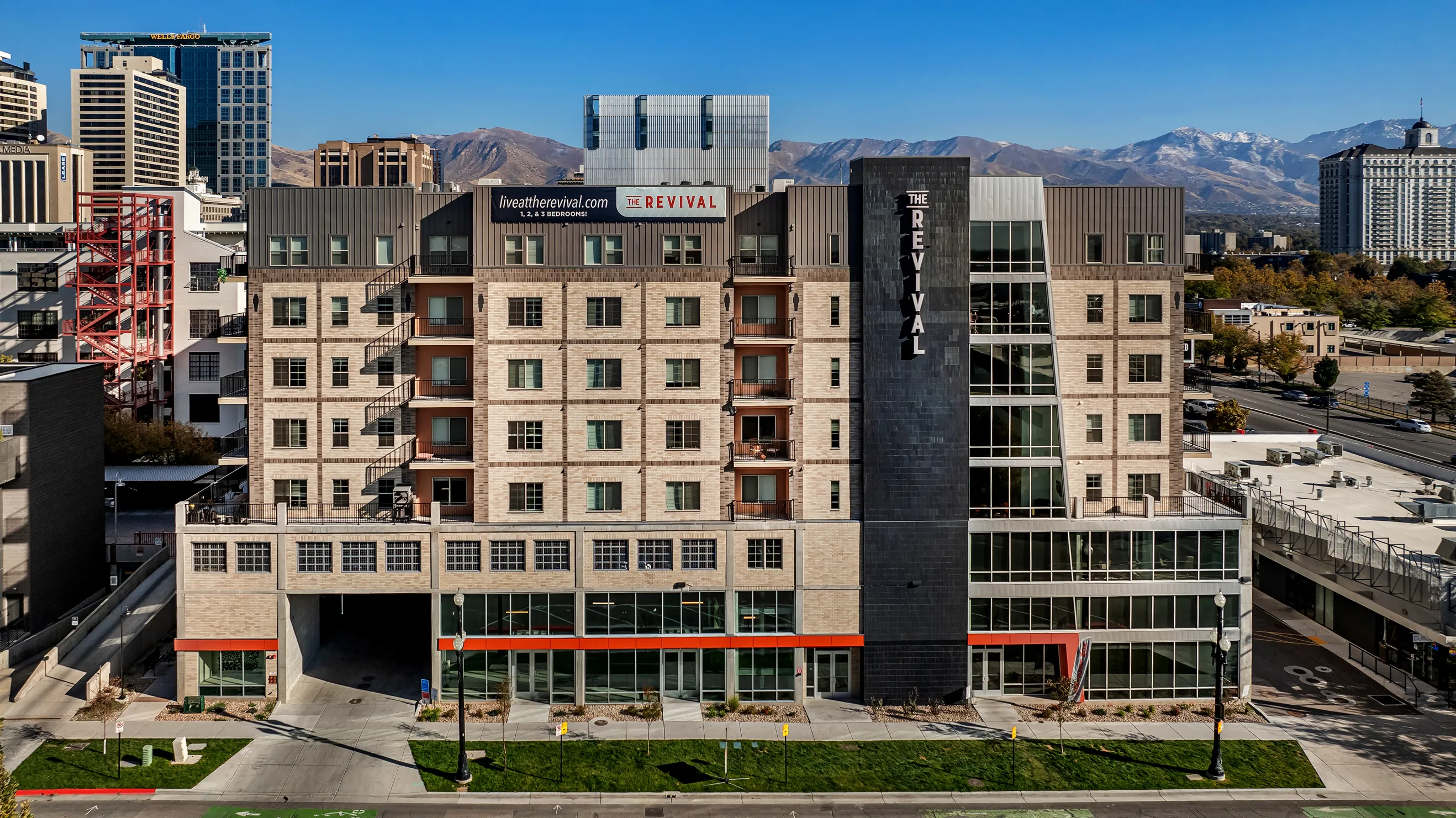 Black Beauty brick highlights key architectural elements and entries.