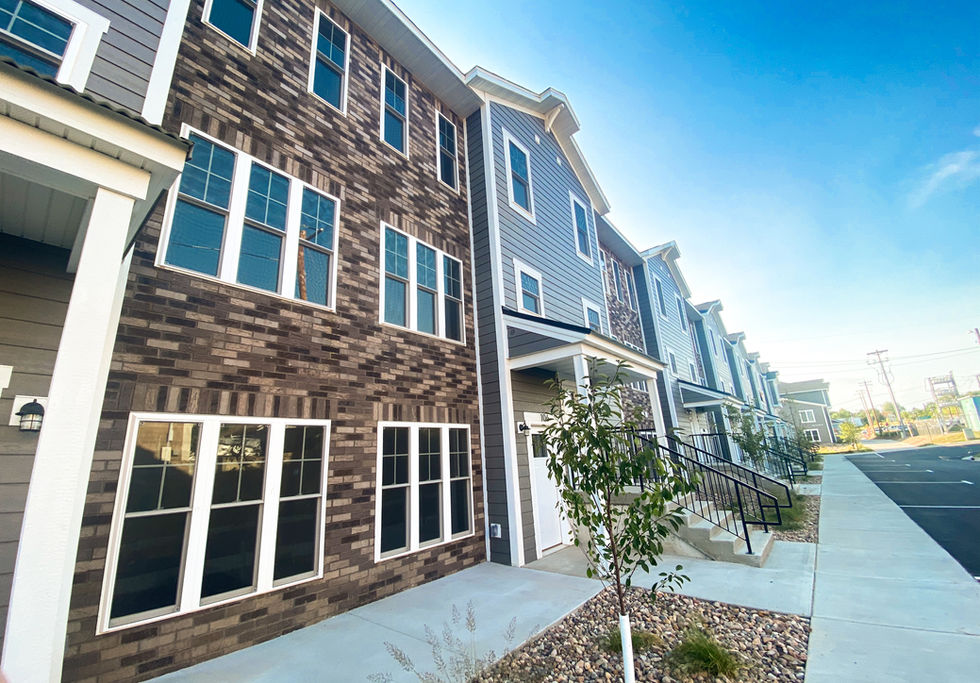 Great River Residence, Onalaska, Wisconsin, Dark Fortress, Platinum Skies, Aztec Ghost, Roman Theatre, King Size, King Klinker America