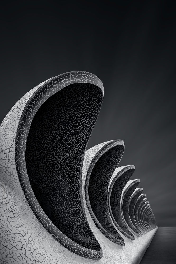 Architecture fine-art en noir et blanc, &eacute;tude de lignes et de volumes