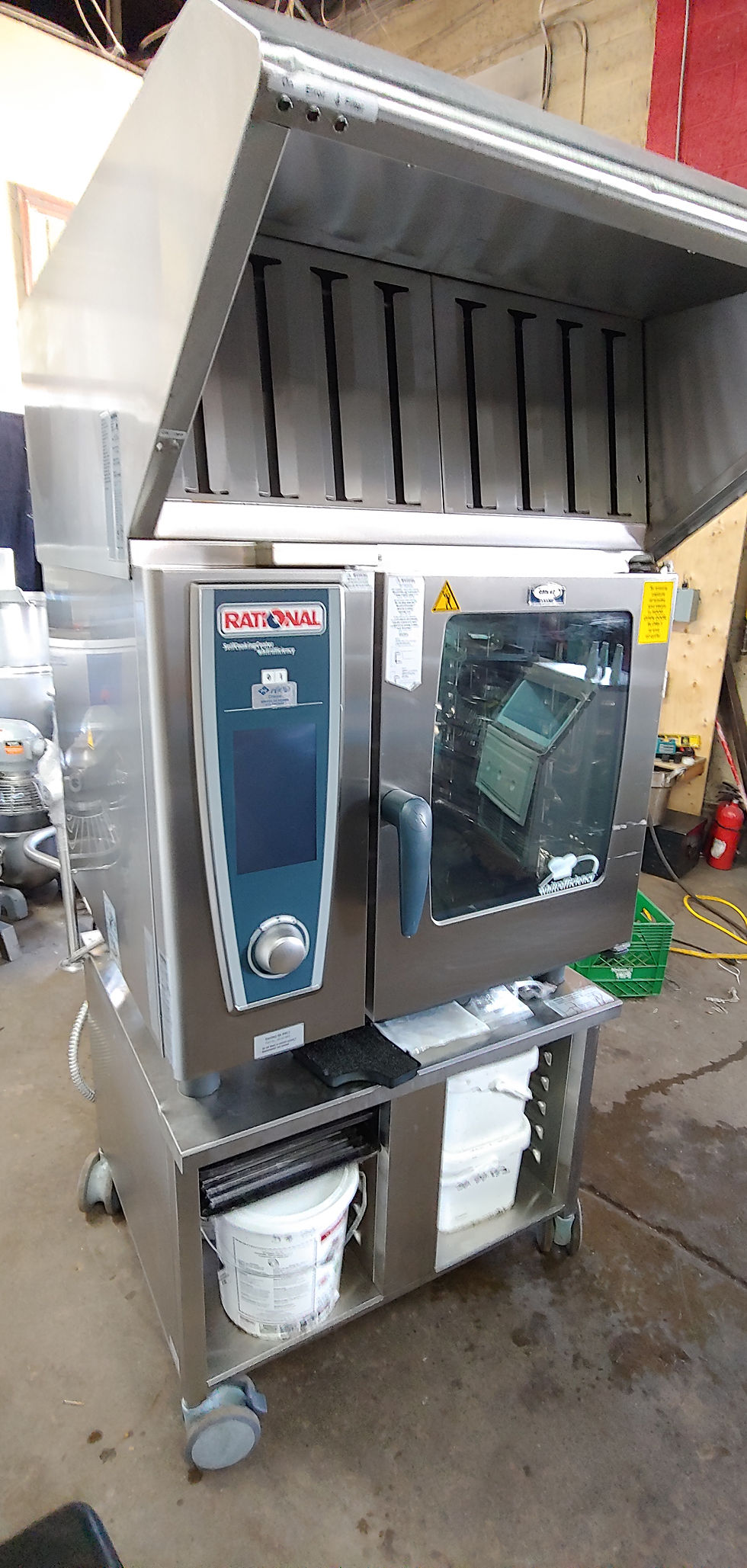 Thumbnail: Rational Electric 61 with Hood  