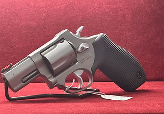 TAURUS 44 MAGNUM