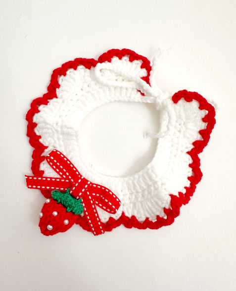 Thumbnail: Crochet collar