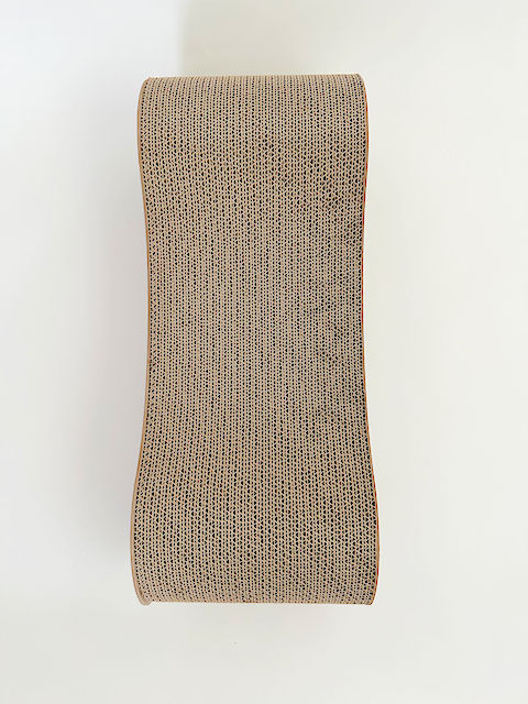 Thumbnail: Infinity Shaped Scratcher Bed