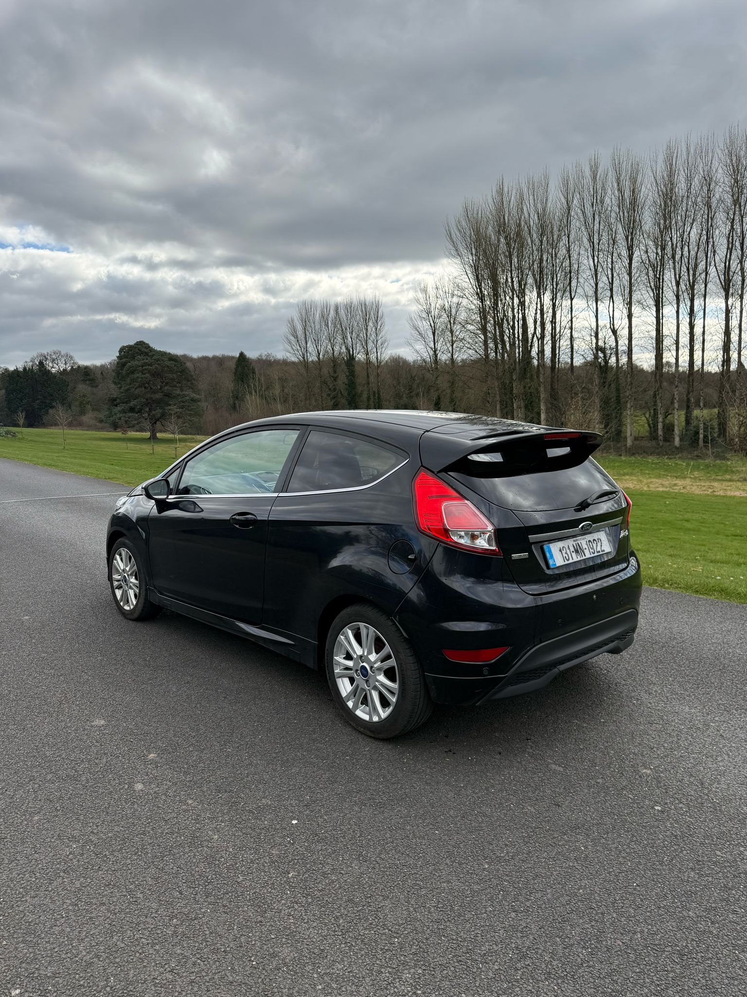 Ford Fiesta EcoBoost gallery image 3