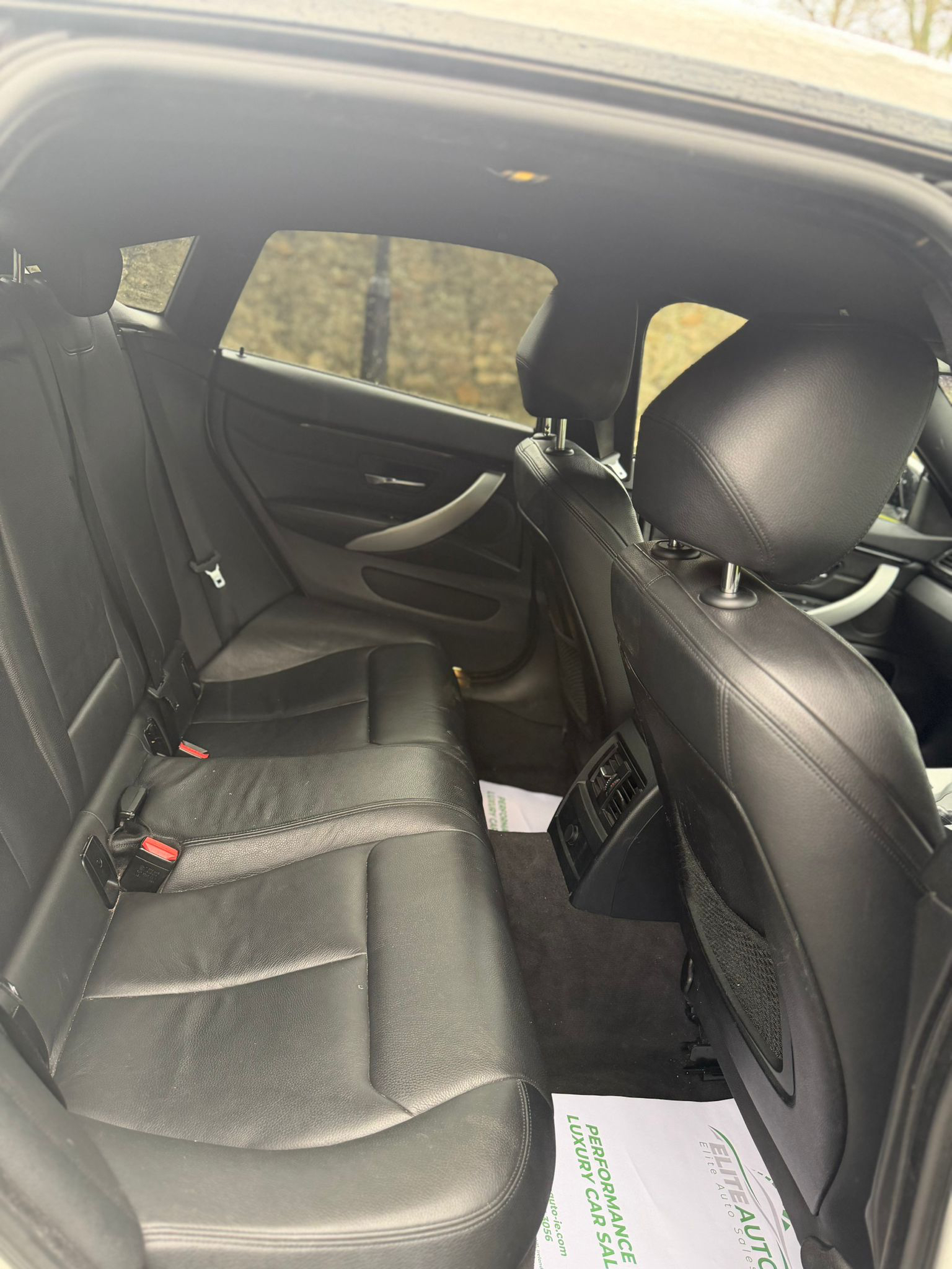BMW 420d M Sport xDrive Auto gallery image 12