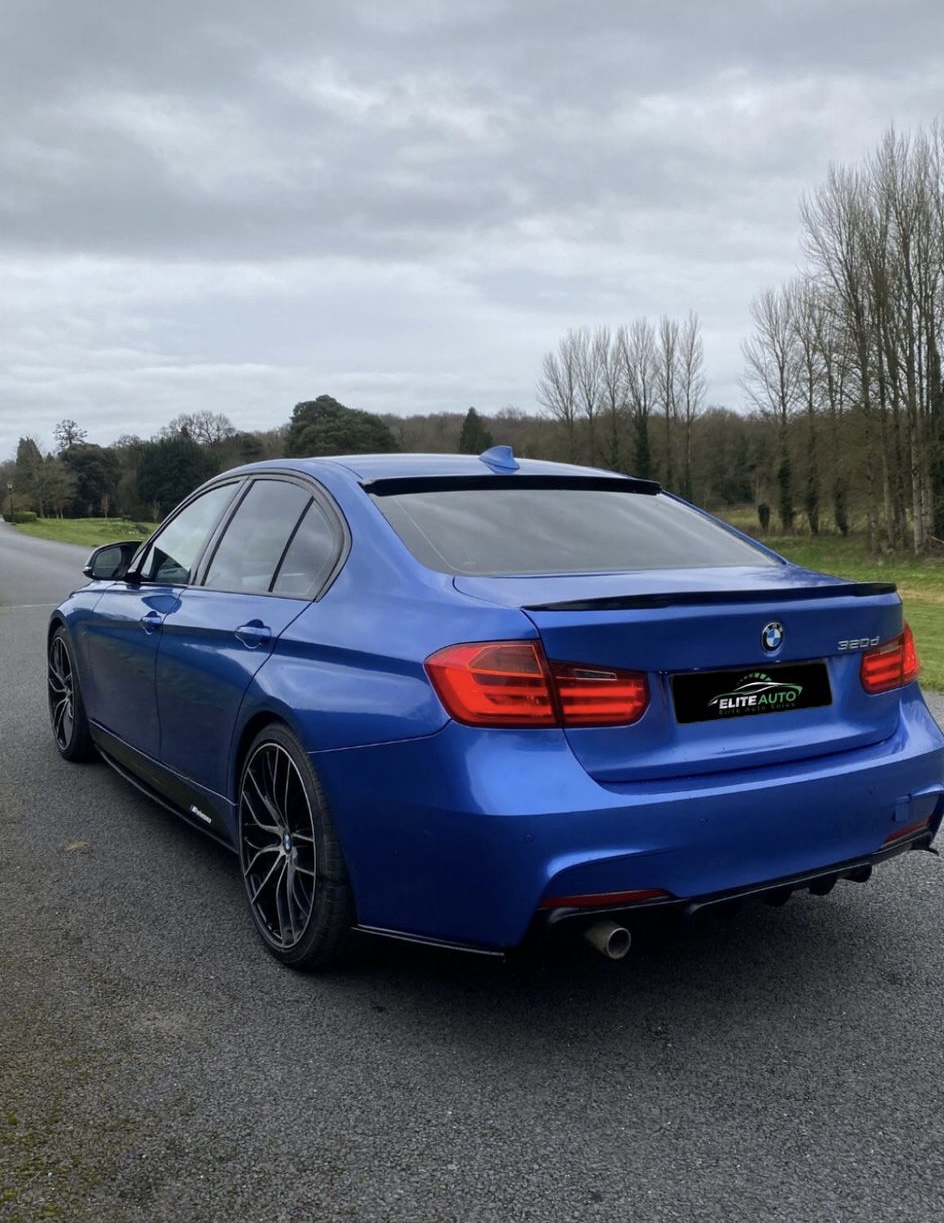 BMW 3 SERIES gallery image 6