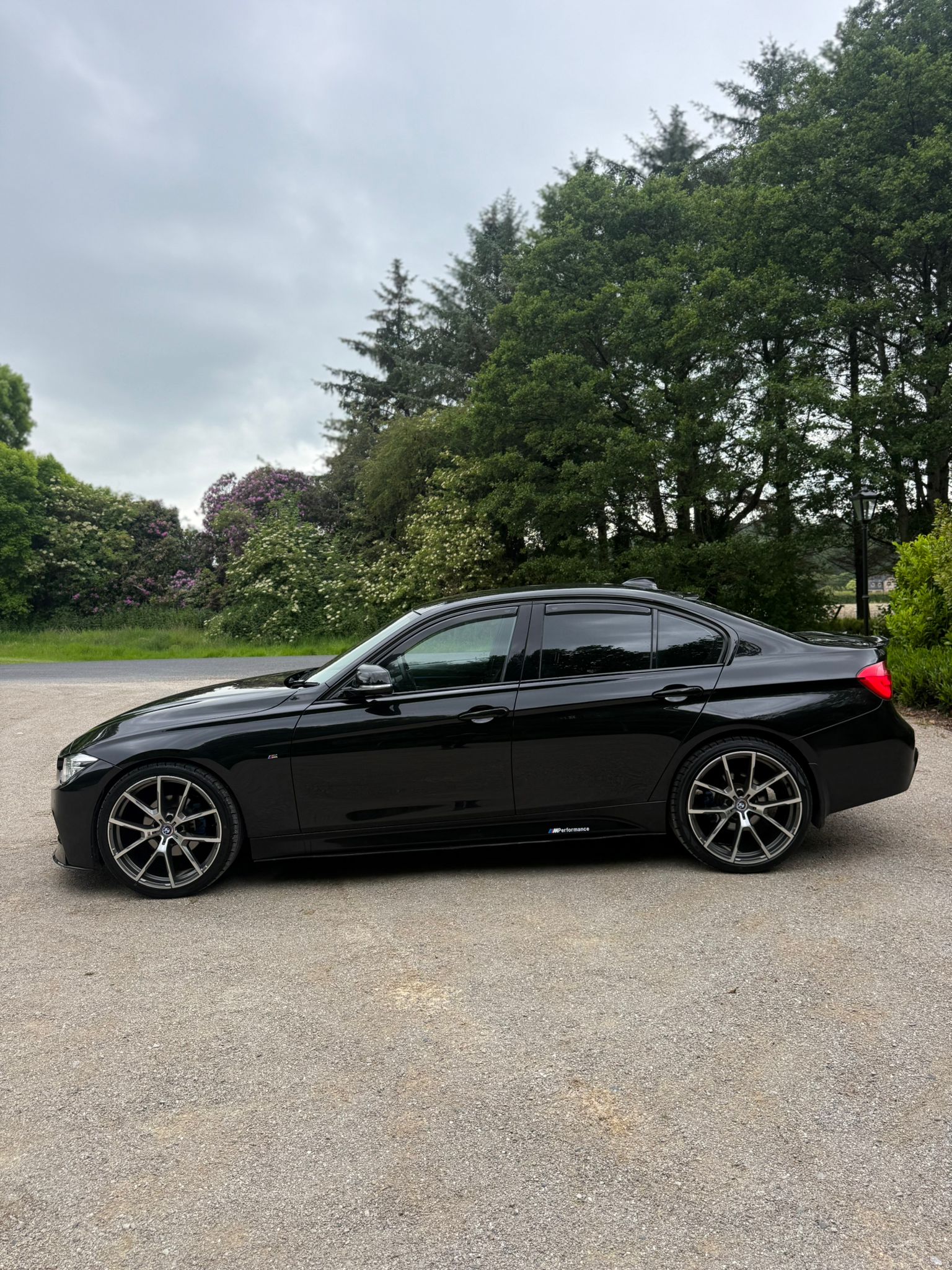 BMW 320d M Sport gallery image 5