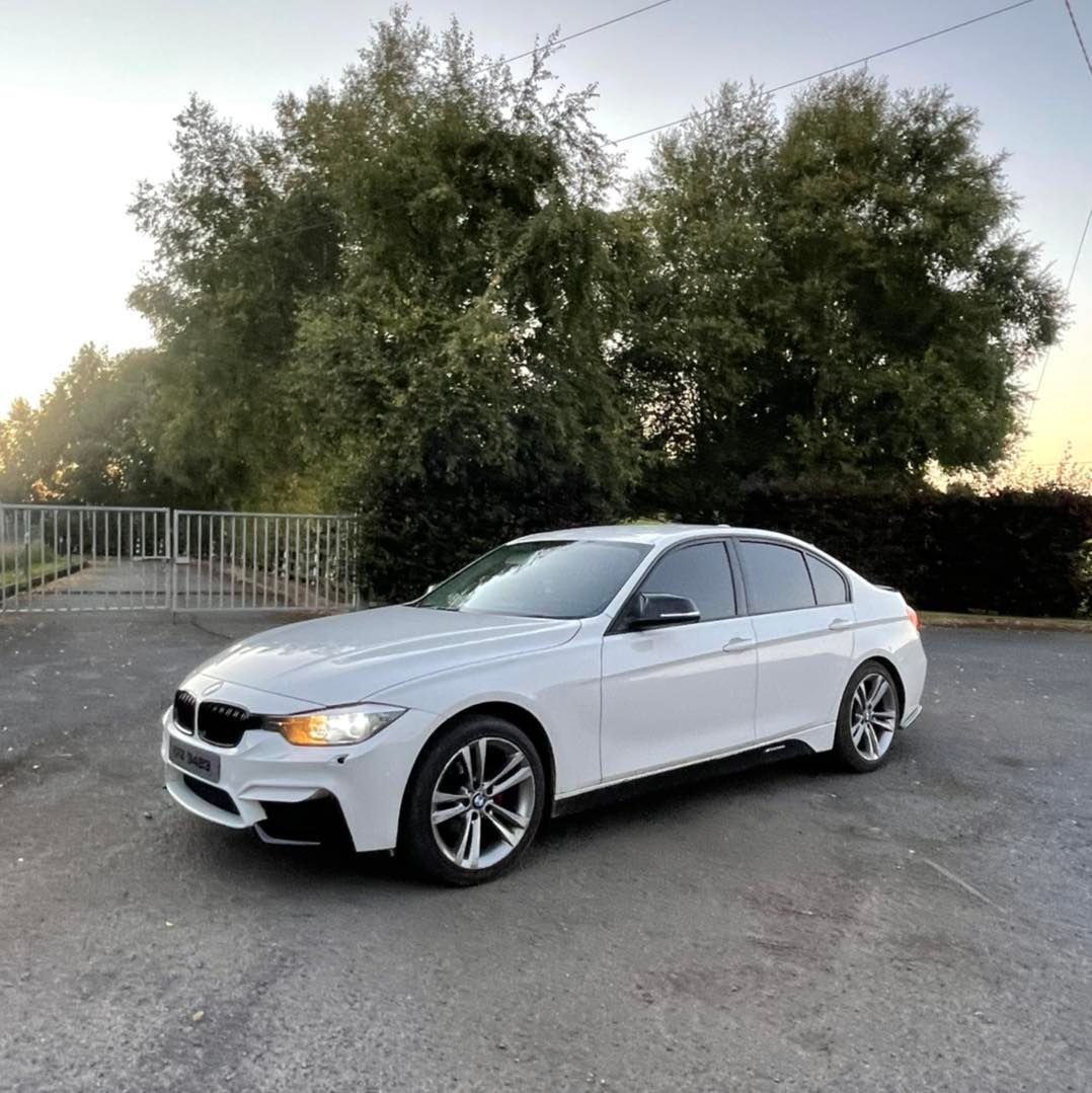 BMW 318d gallery image 5