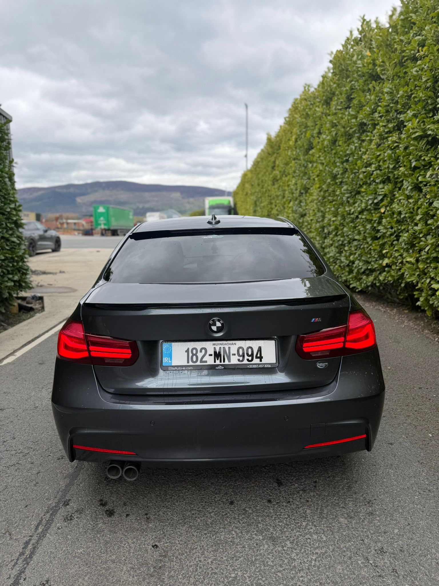 BMW 320d M Sport Shadow Edition Auto gallery image 5