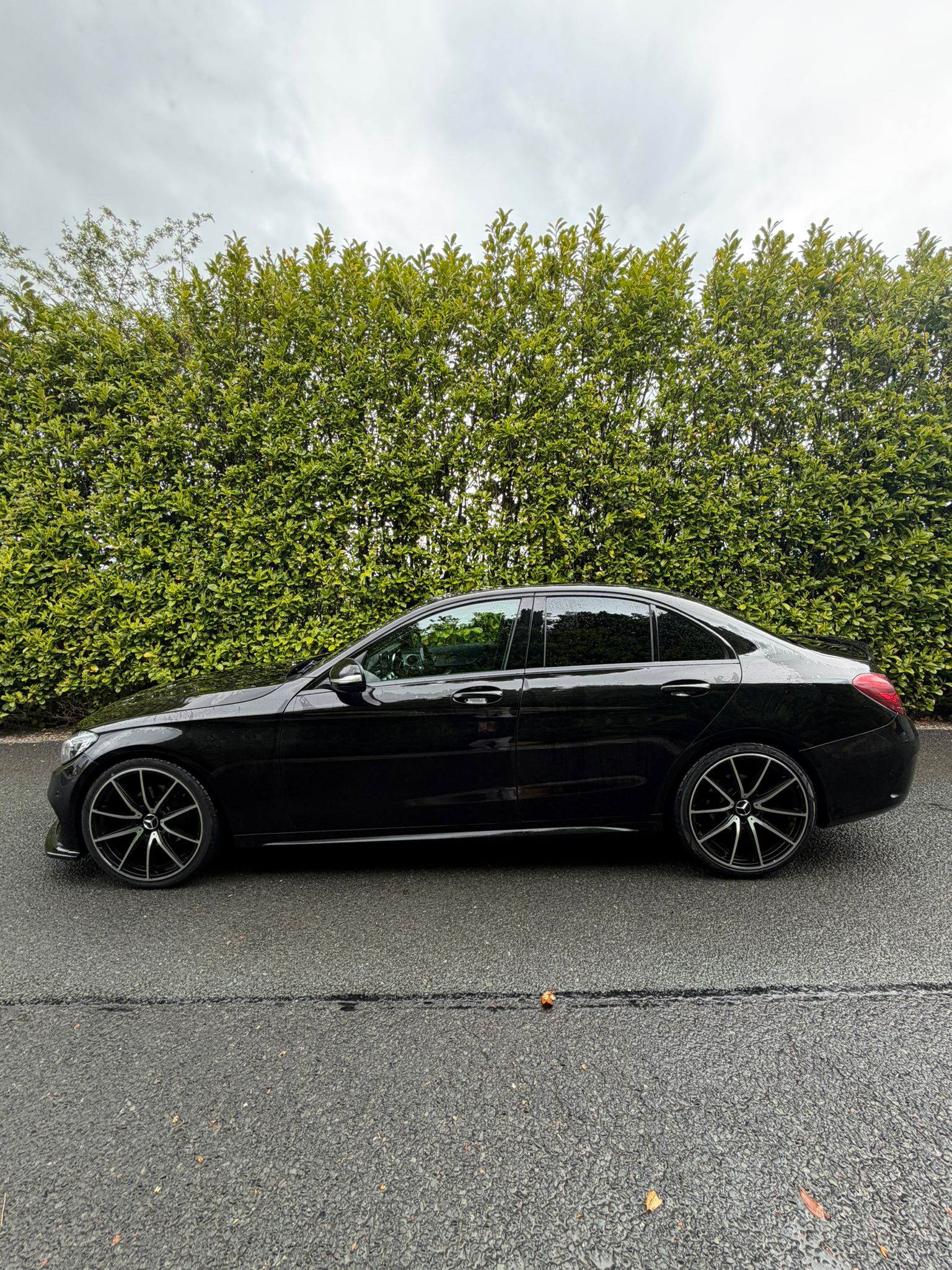 Mercedes-Benz C Class AMG Line gallery image 4