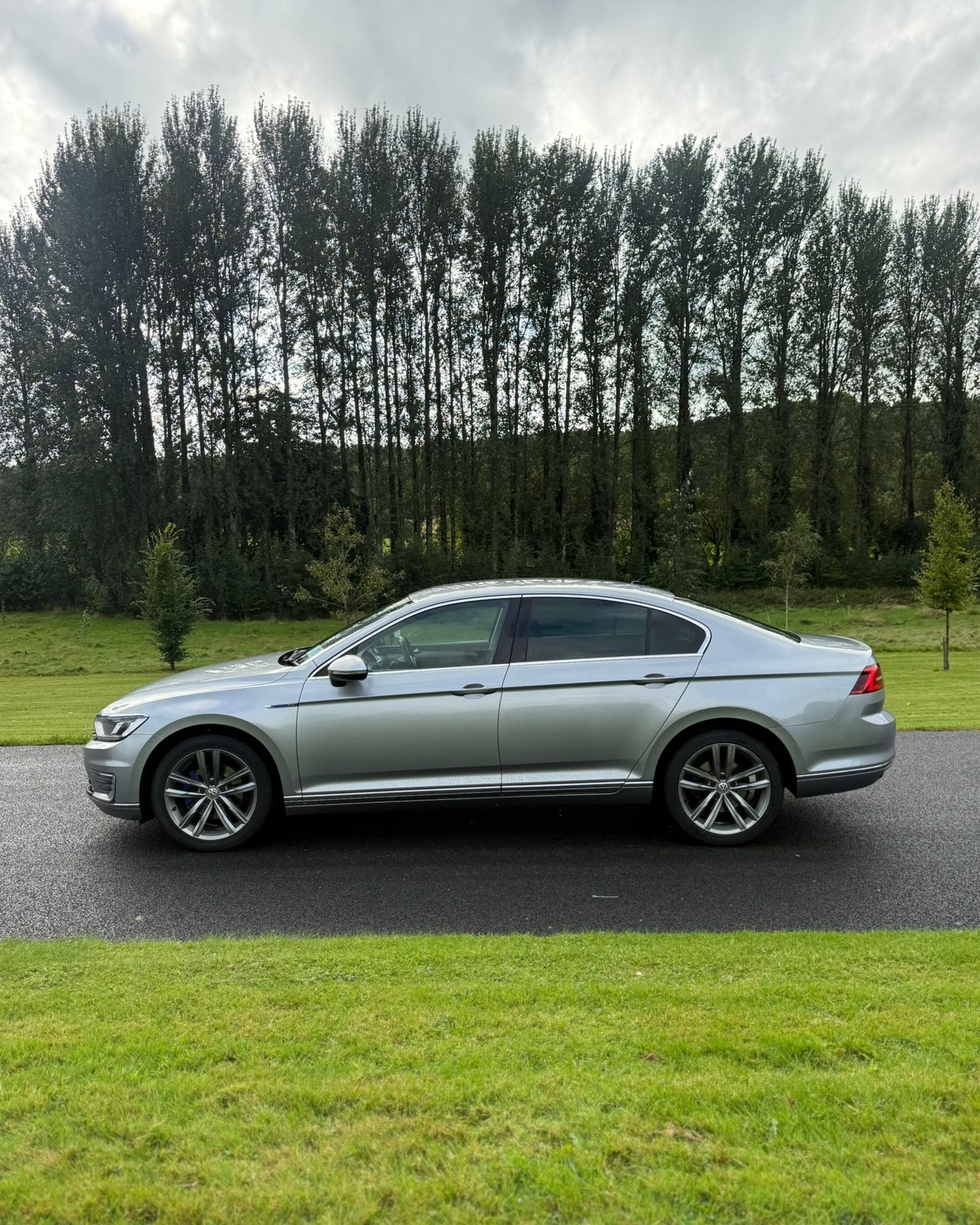 Volkswagen Passat GTE 1.4 TSI DSG gallery image 6