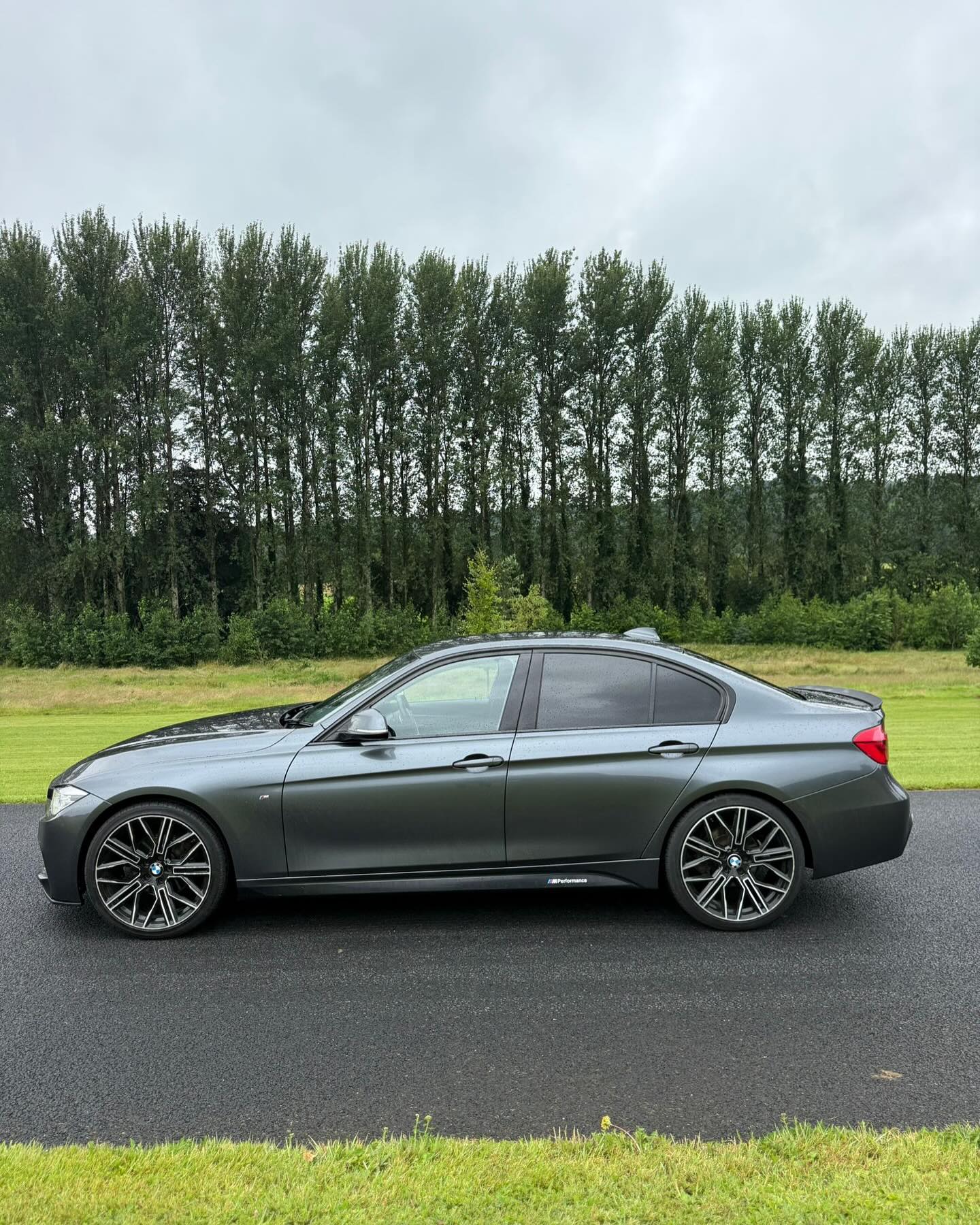 BMW 320d M Sport Auto gallery image 6