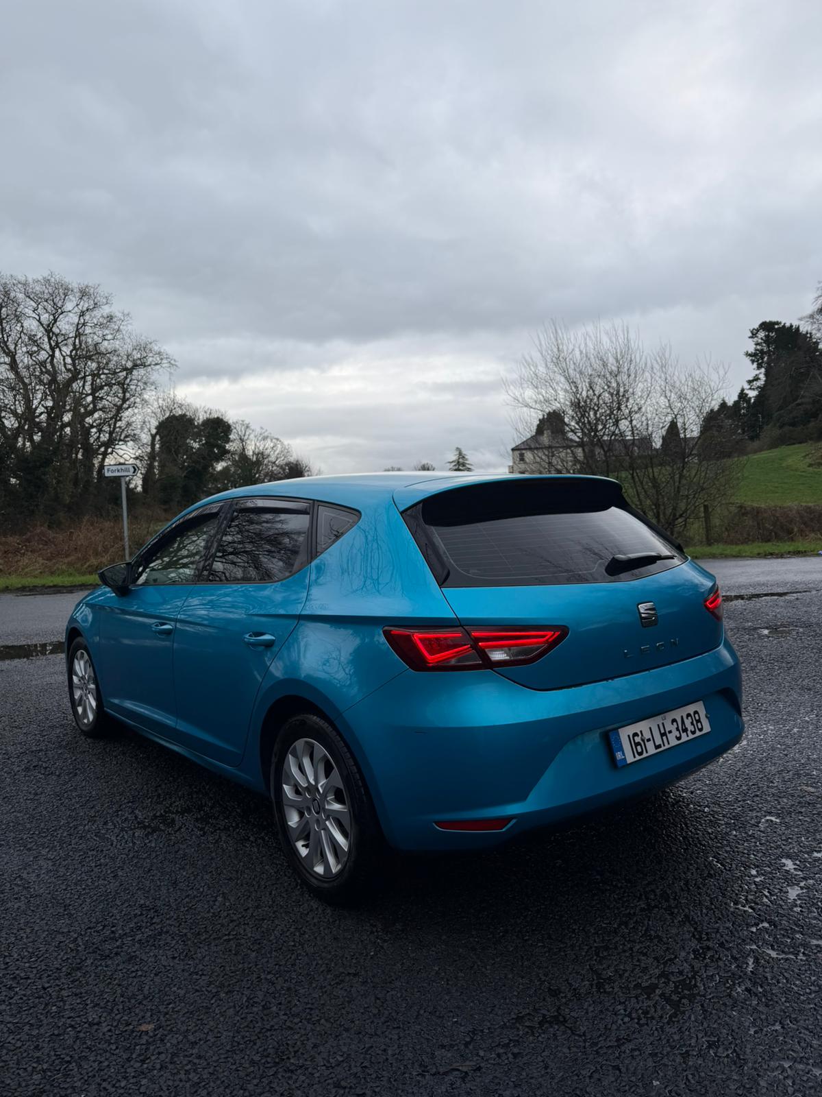 SEAT Leon 1.6 TDI 110PS gallery image 7
