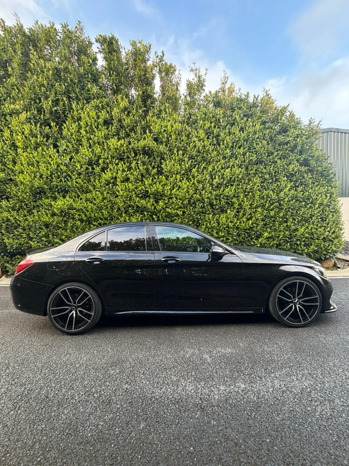 Mercedes-Benz C-Class AMG Line Premium gallery image 8