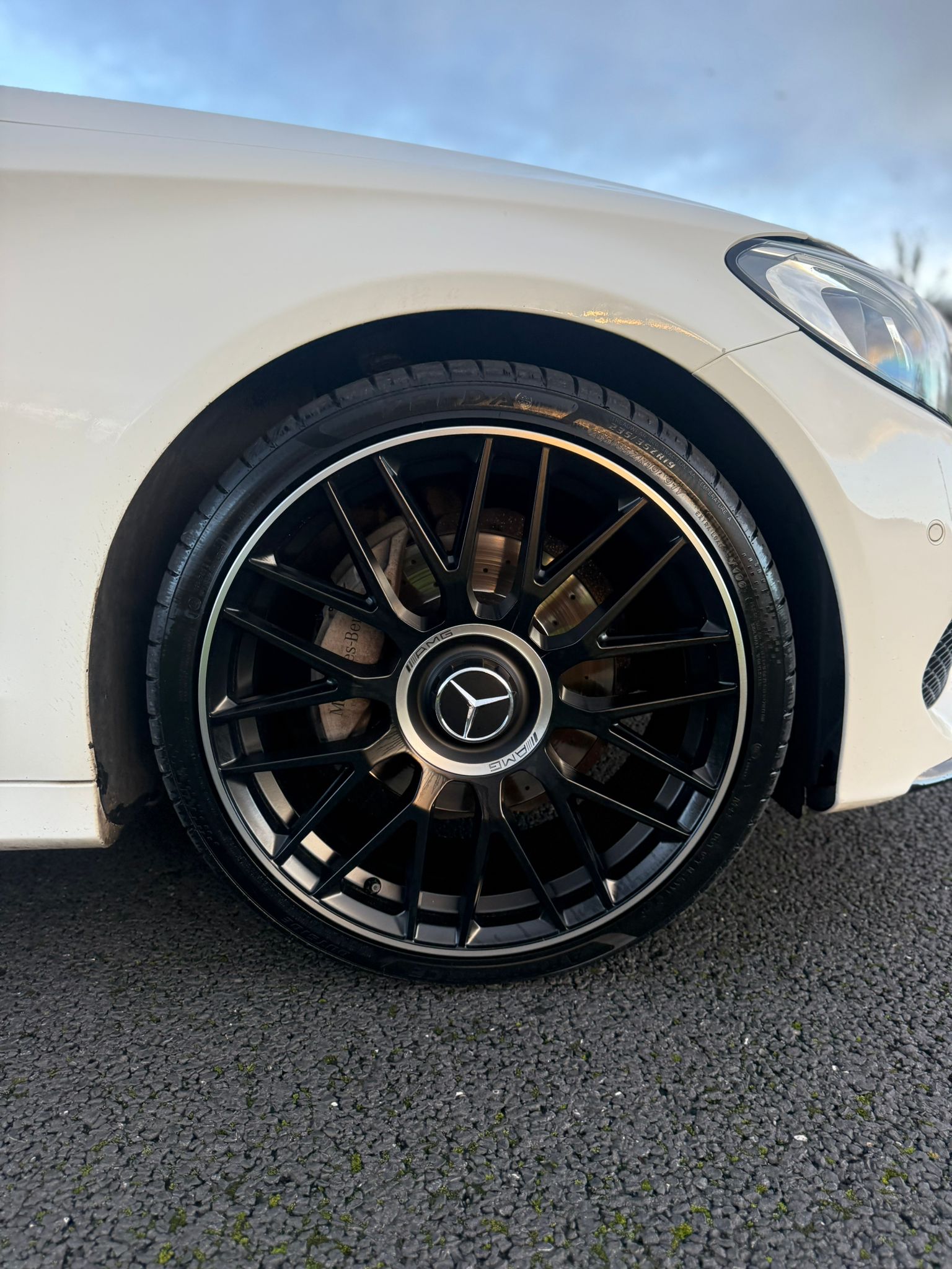 Mercedes-Benz C-Class Auto gallery image 5