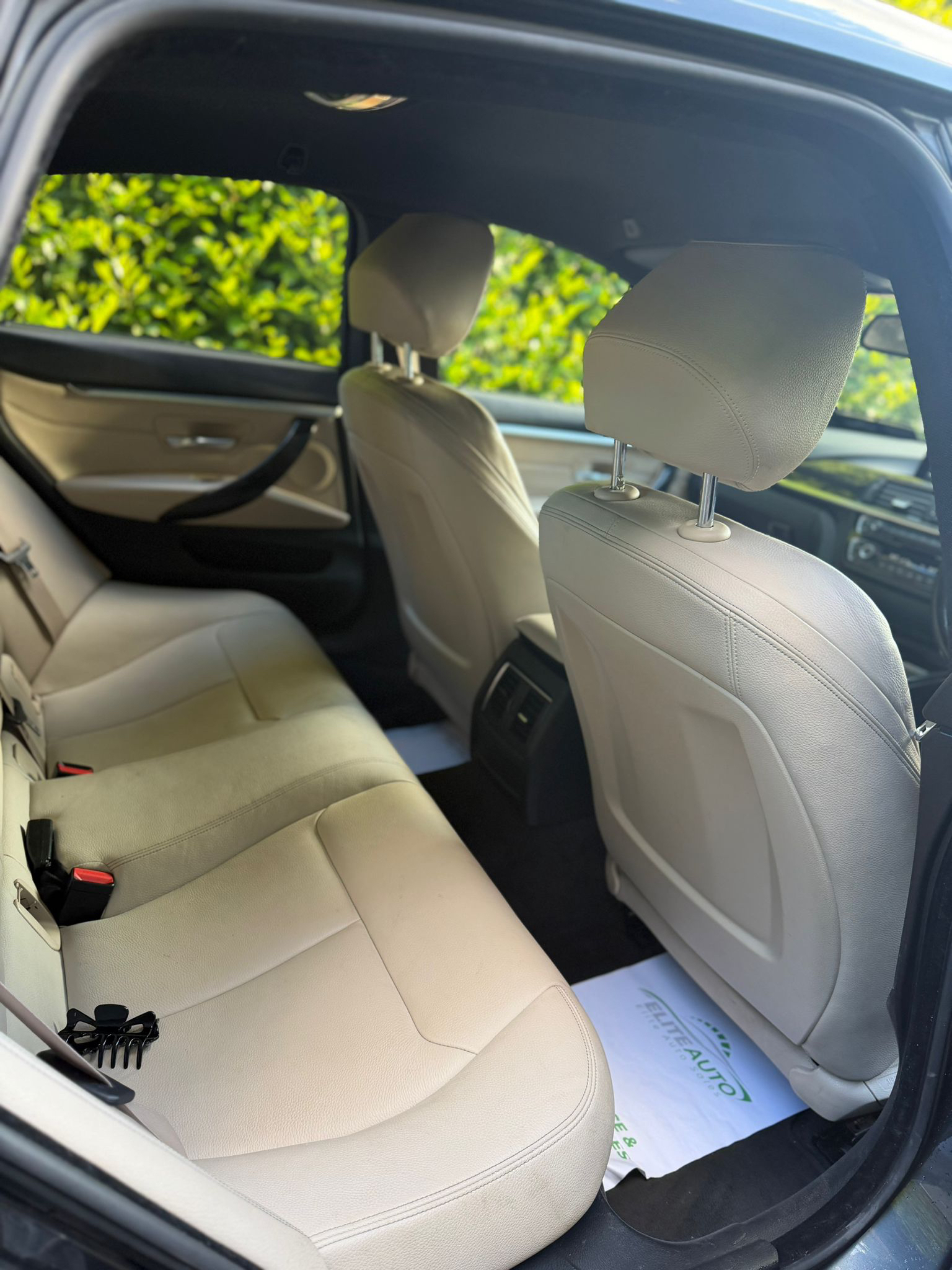 BMW 4 Series 420d M Sport Auto gallery image 11
