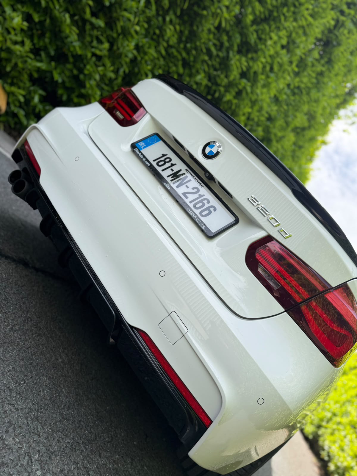 BMW 320d M Sport Shadow Edition gallery image 8
