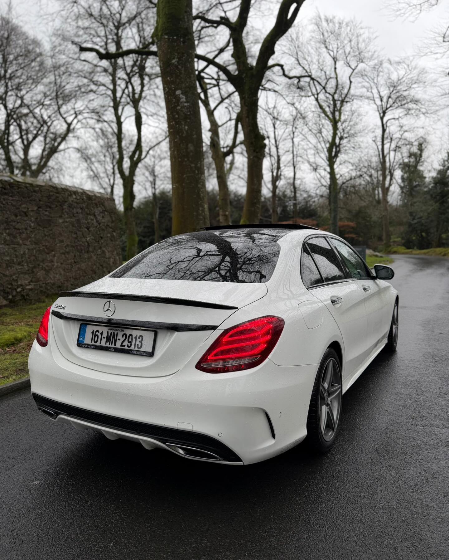 Mercedes-Benz C-Class AMG Line Premium Plus Auto gallery image 3