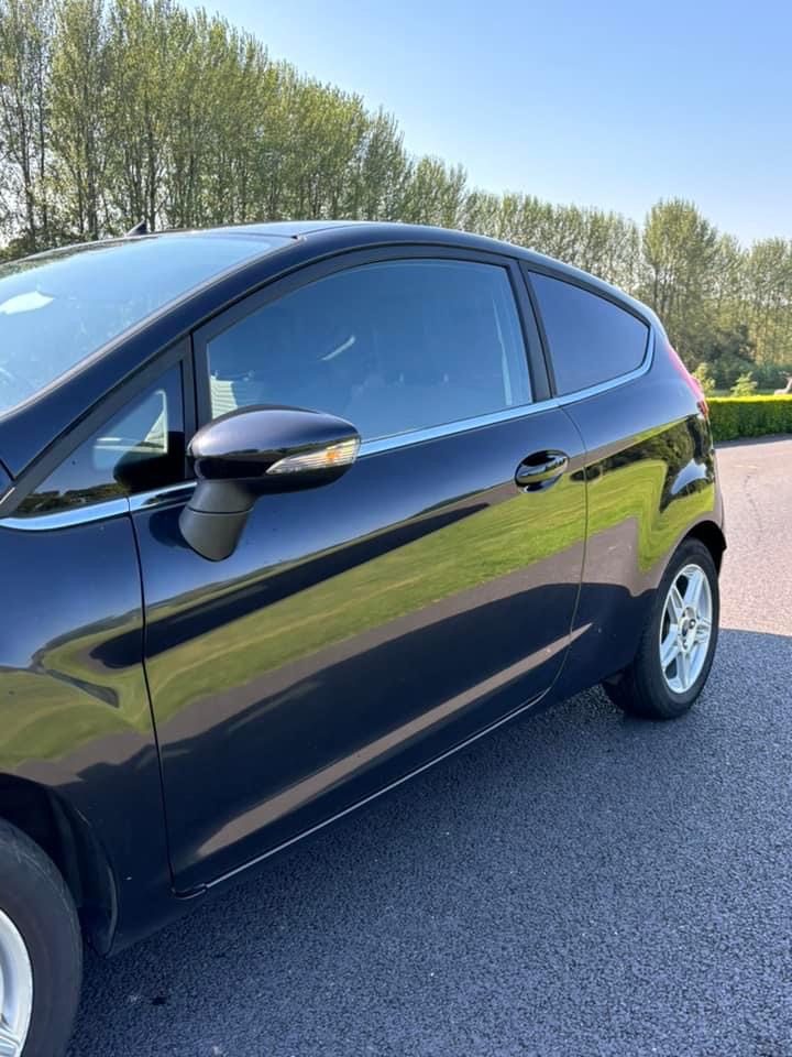 Ford Fiesta gallery image 3