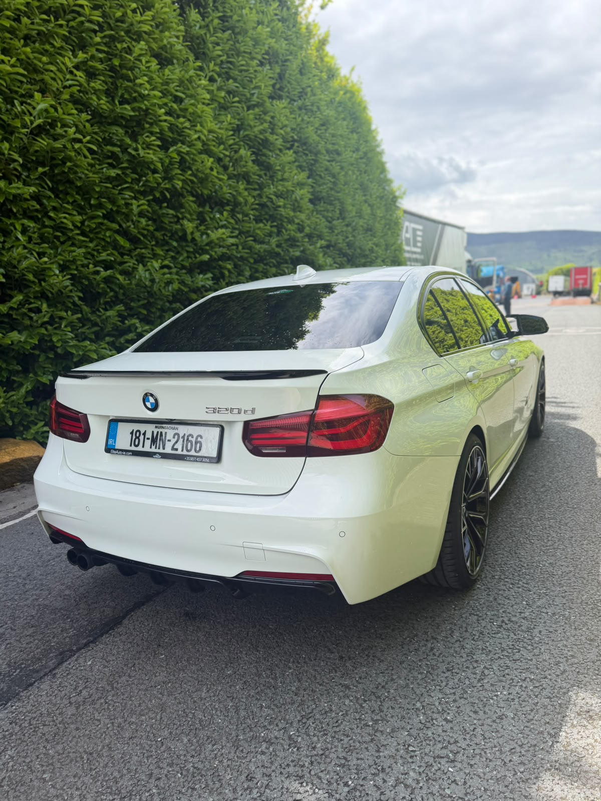 BMW 320d M Sport Shadow Edition gallery image 5
