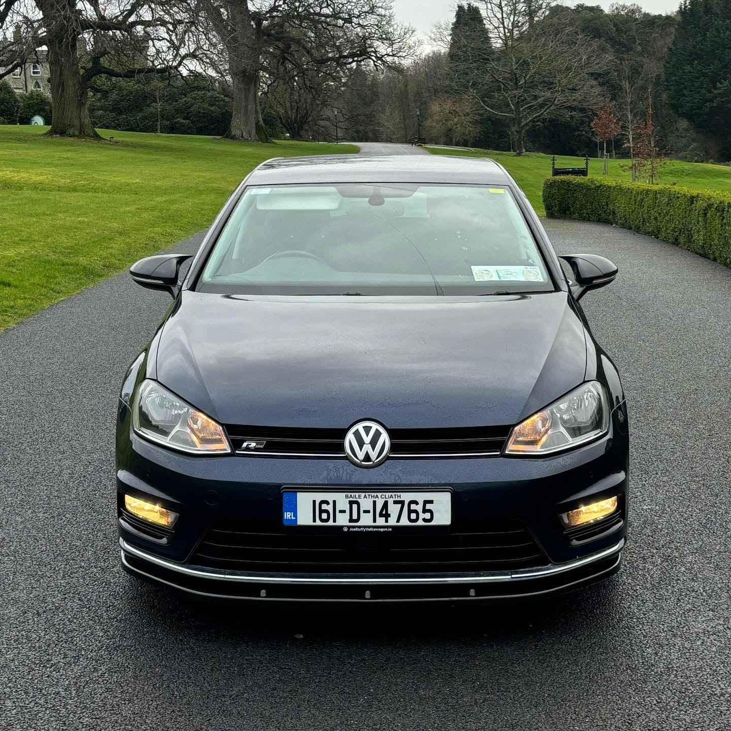 Volkswagen Golf R R - Line 1.2 TSI gallery image 10