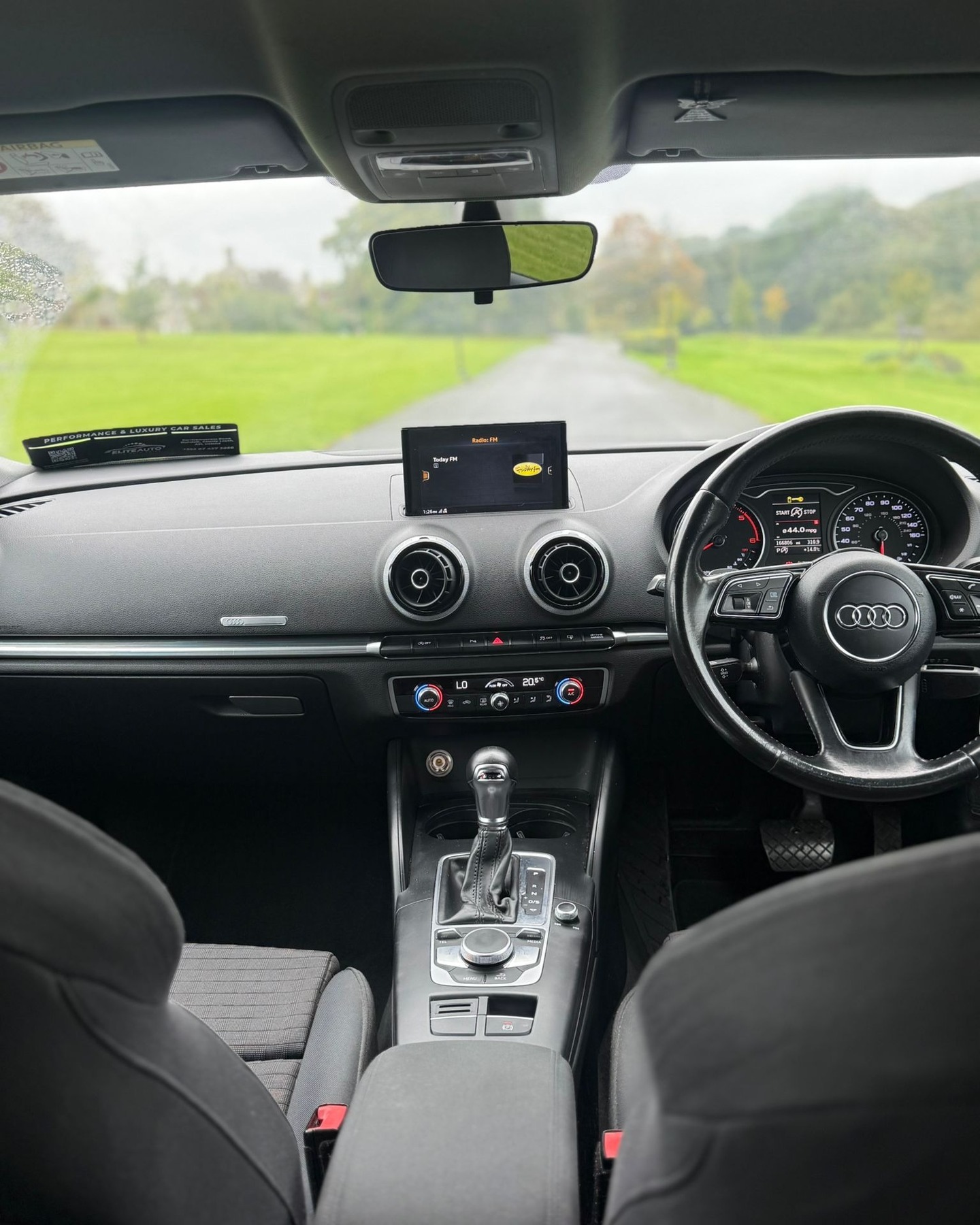 Audi A3 Auto gallery image 9