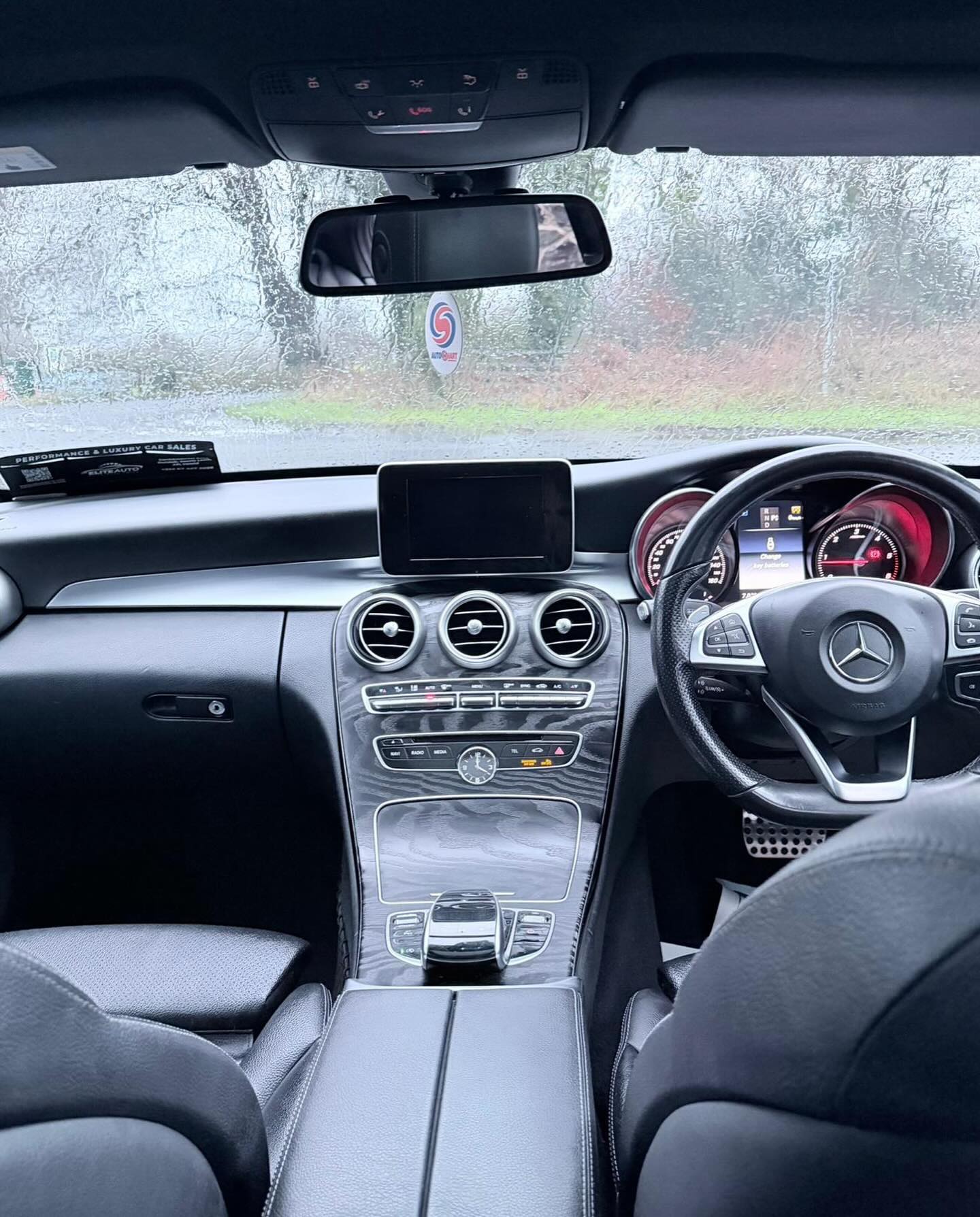 Mercedes-Benz C-Class AMG Line Premium Auto gallery image 11