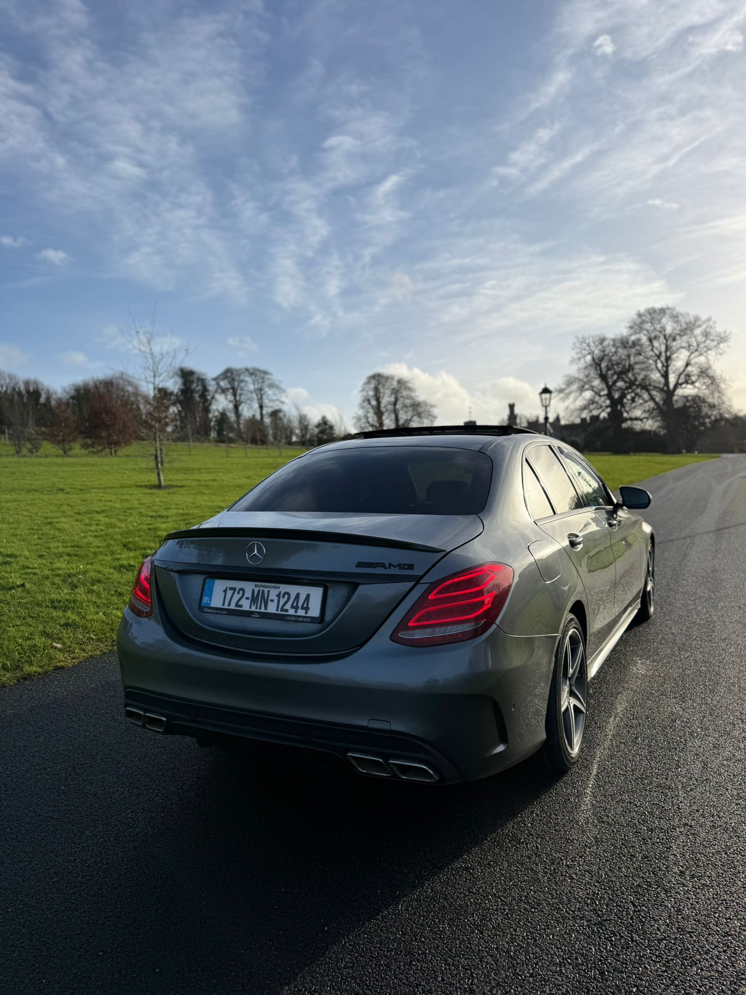 Mercedes-Benz C250 AMG Line Auto gallery image 7