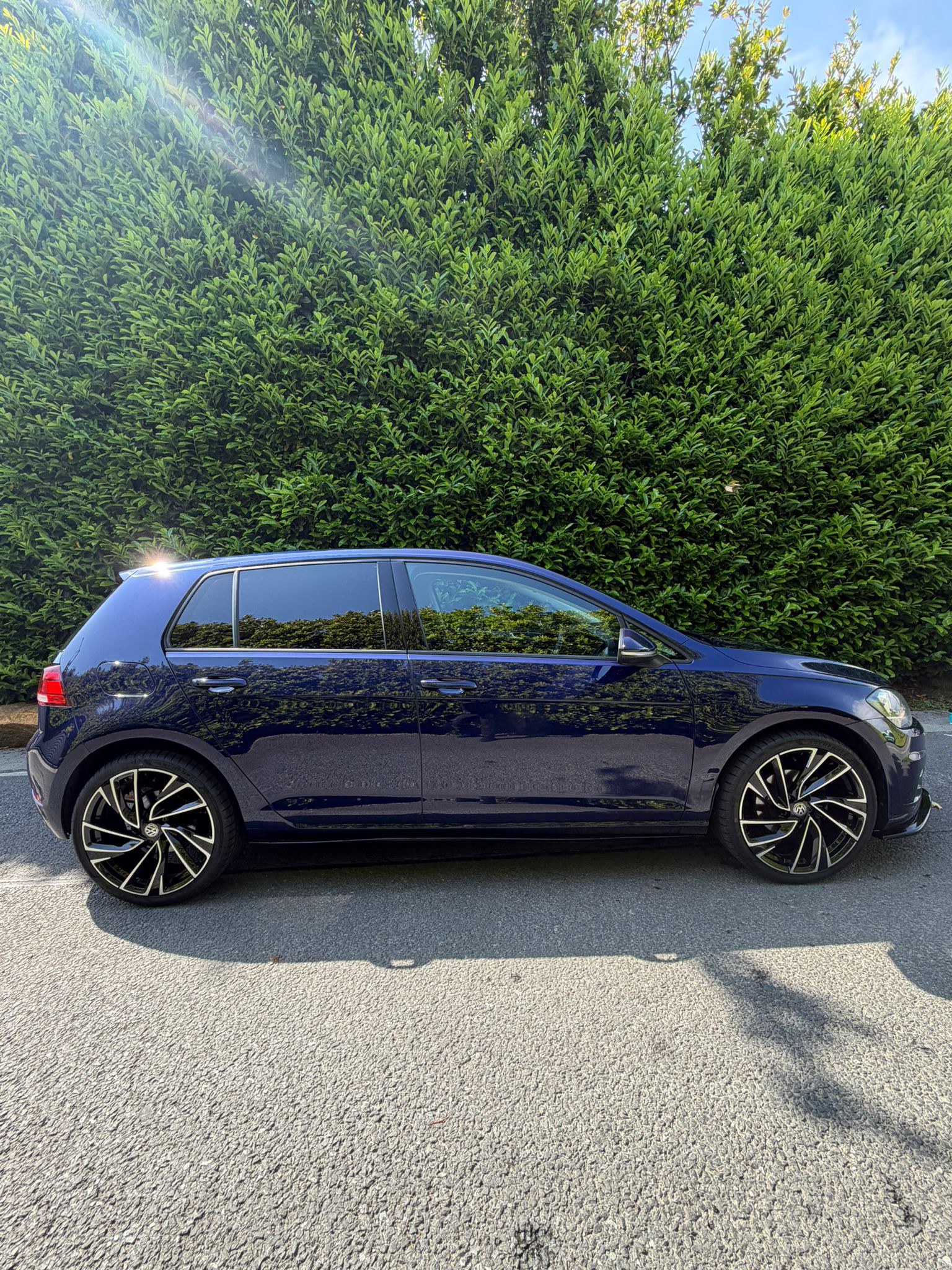 Volkswagen Golf 1.6 TDI gallery image 3