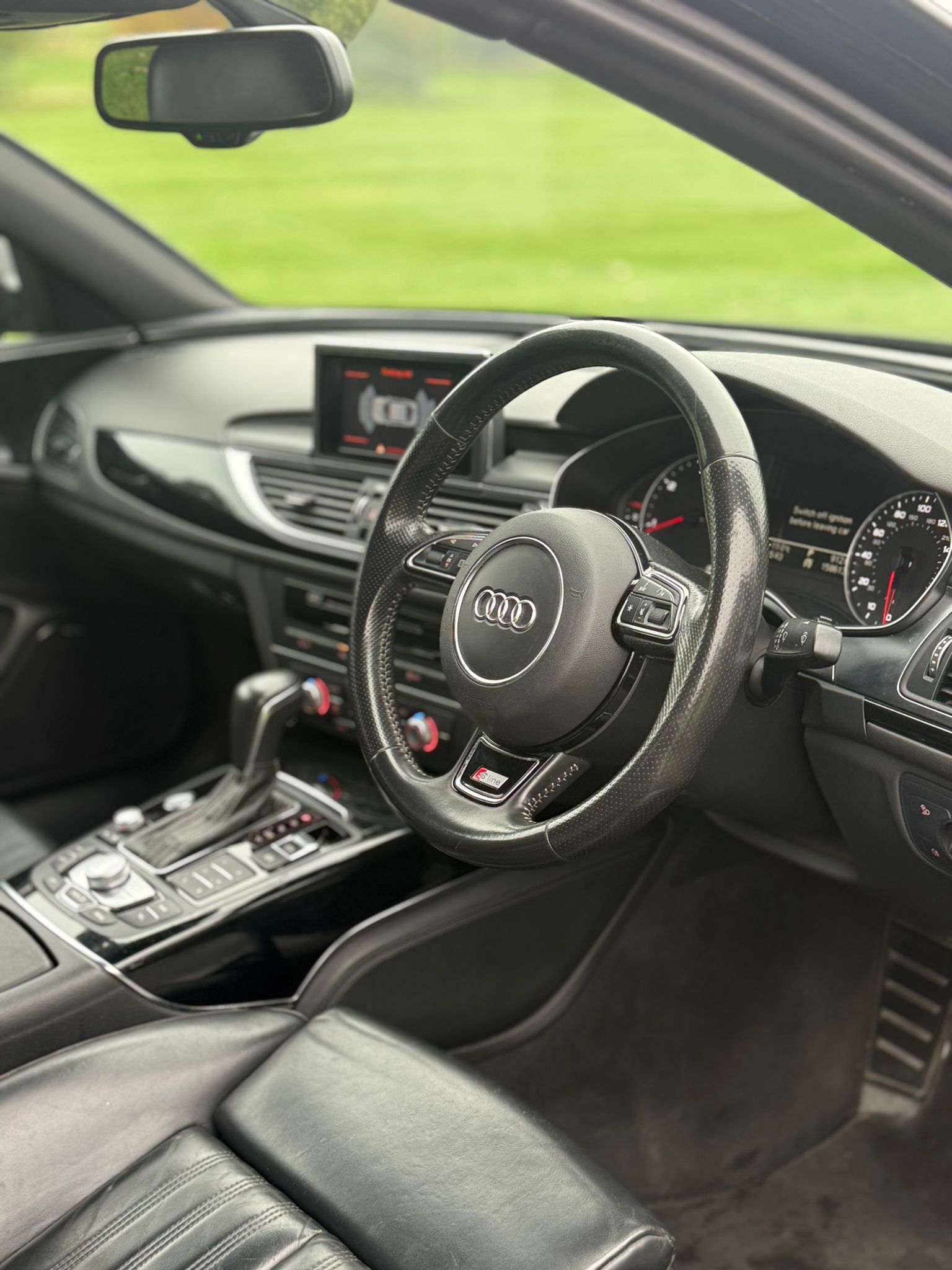 Audi A6 S Line Black Edition Ultra Auto gallery image 7