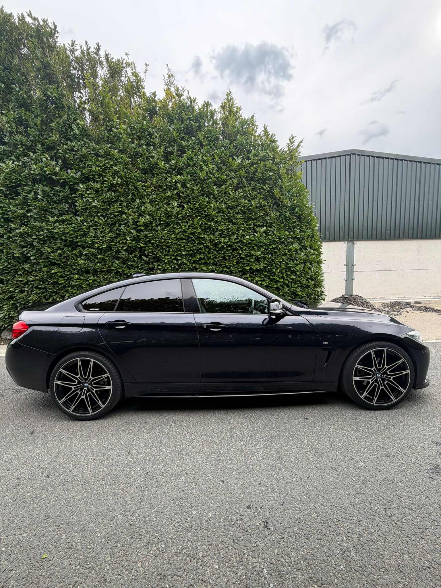 BMW 420d M Sport Xdrive gallery image 8
