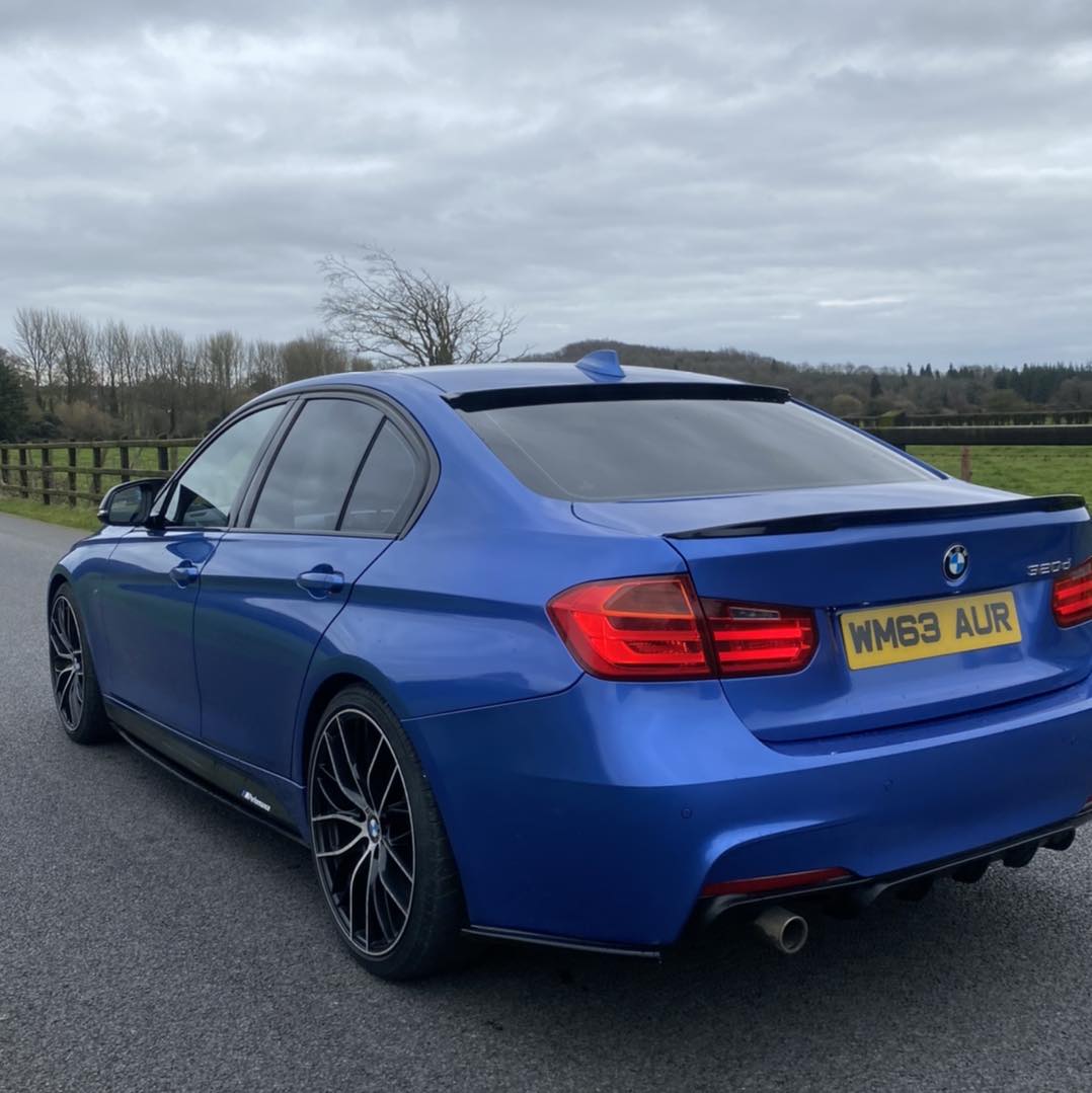 BMW 320d Sport gallery image 6