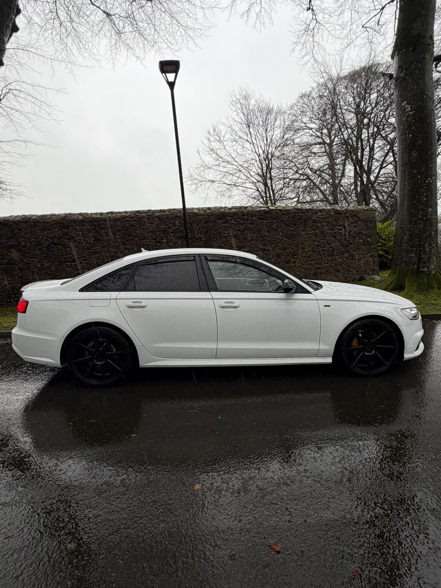 Audi A6 S Line Black Edition Ultra Auto gallery image 7