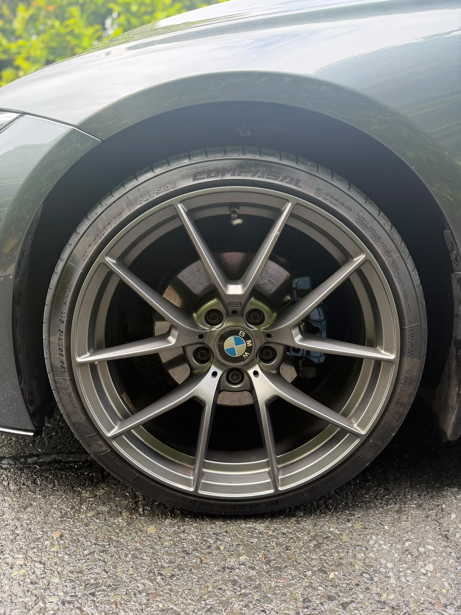 BMW 3 Series 320d M Sport Auto gallery image 11