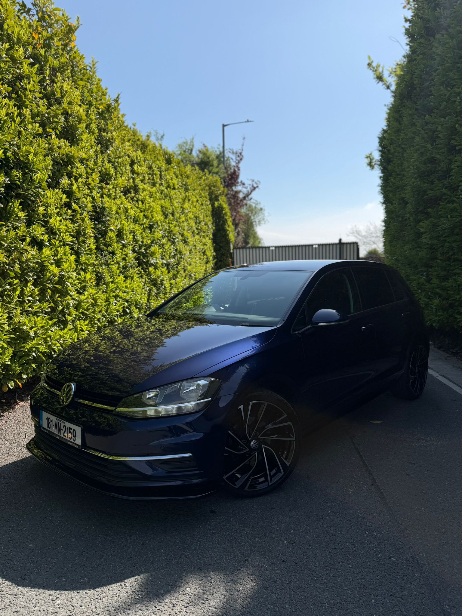 Volkswagen Golf 1.6 TDI gallery image 2