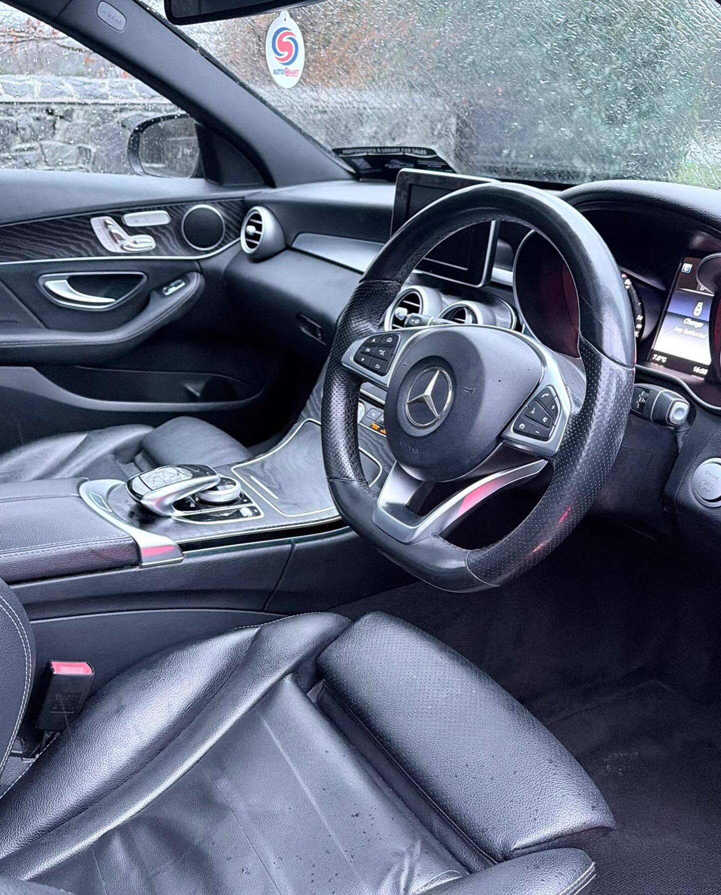 Mercedes-Benz C-Class AMG Line Premium Auto gallery image 10