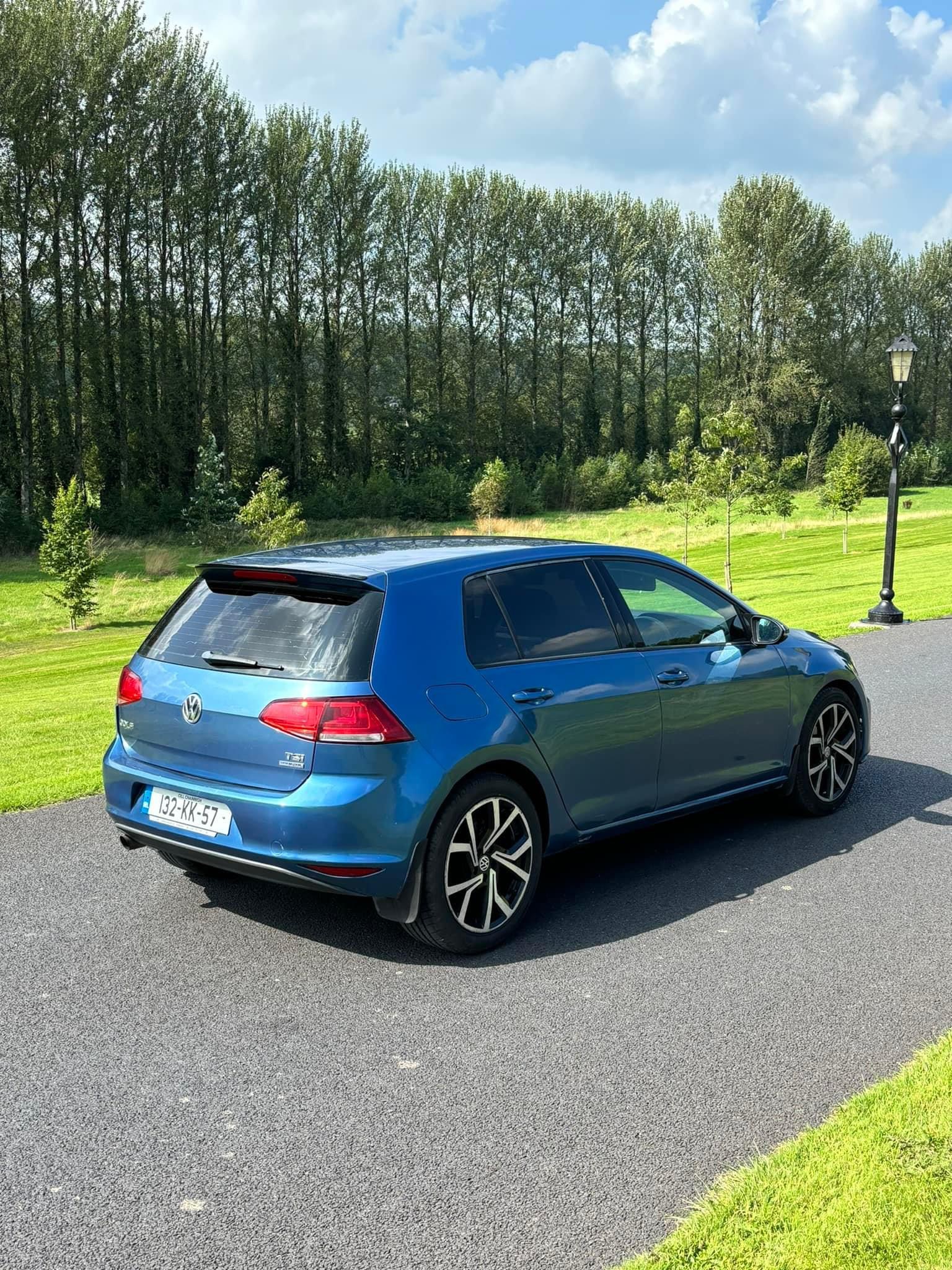 Volkswagen Golf Mk7 gallery image 2
